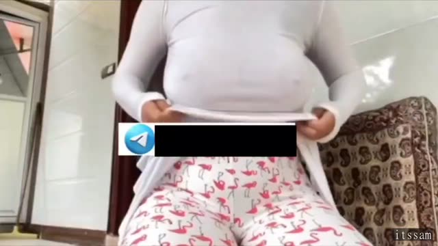 مرجان یوتیوبر معروف که به بهونه زندگی روزمره، ممه های خوش فرم و کص و کونشو مینداخت بیرون قسمت 1