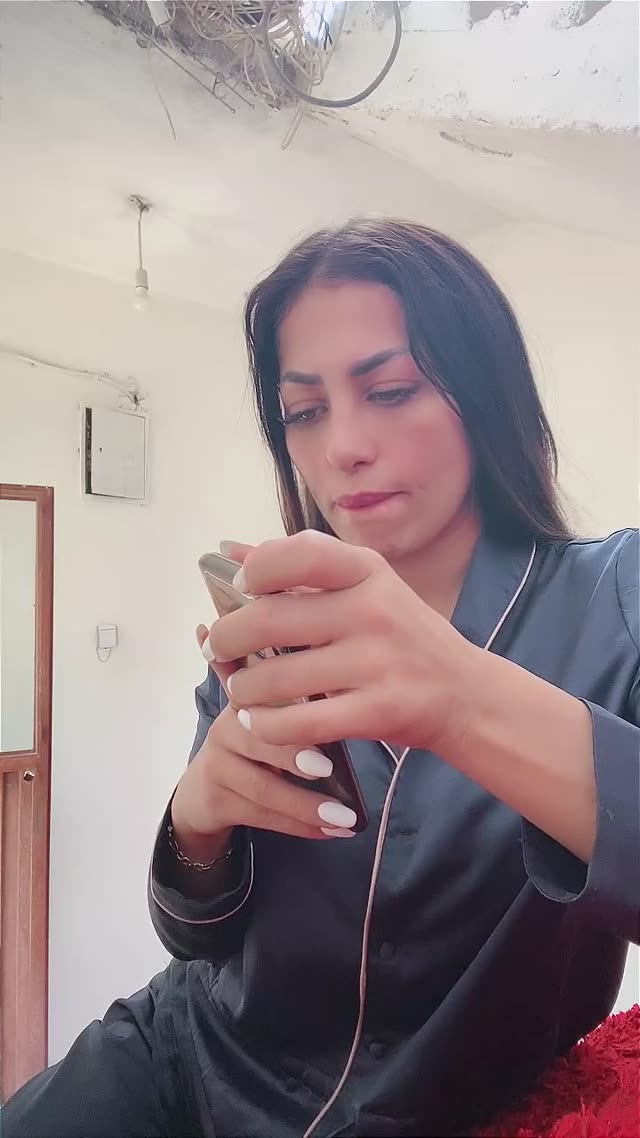 رقص و دلبری زن سکسی ترک پارت دوم