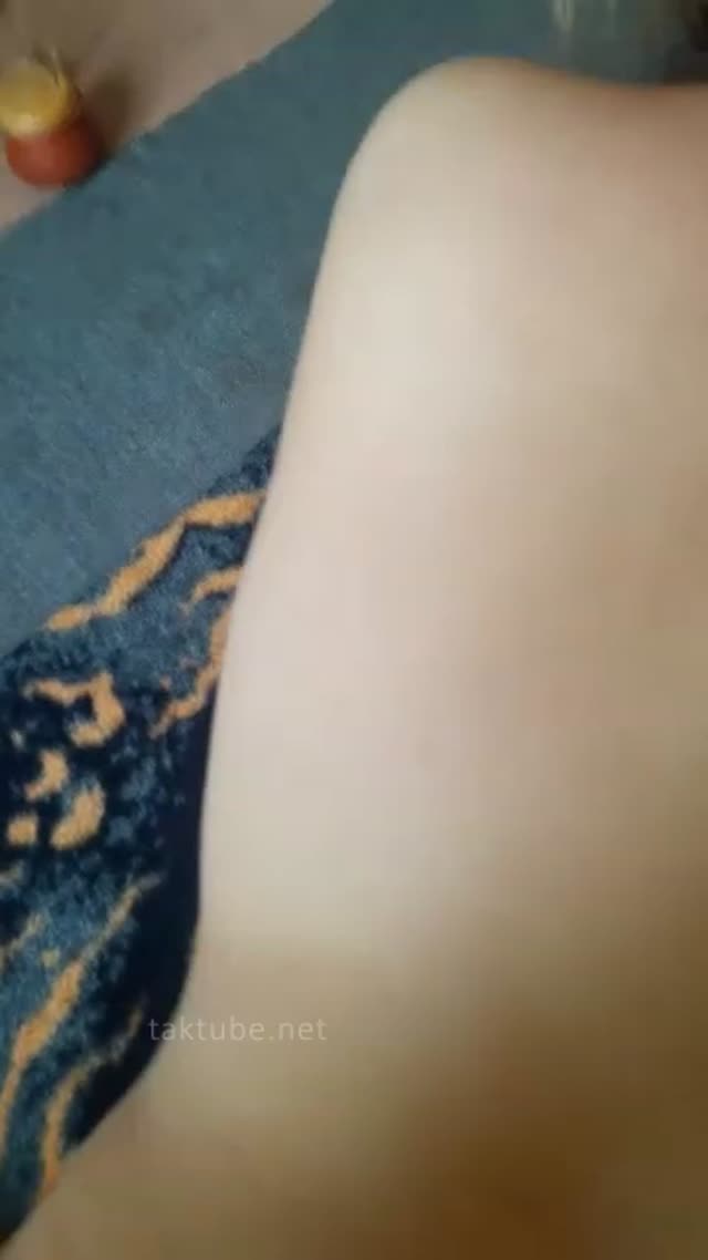 سکس داگی با زن حشری رو زمین