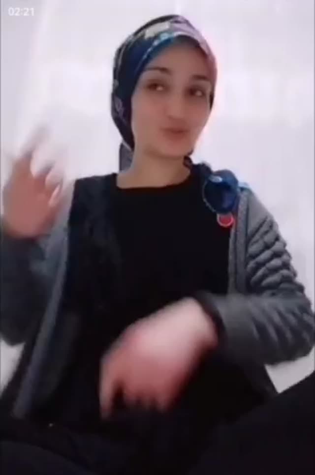 اندام نمایی زن محجبه ترک