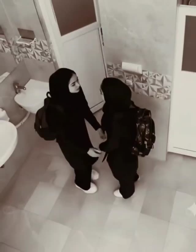 دخترای حشری جذابترن+فیلم