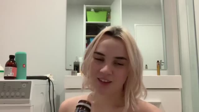 Blonde teen rips a bong and fucks her ass