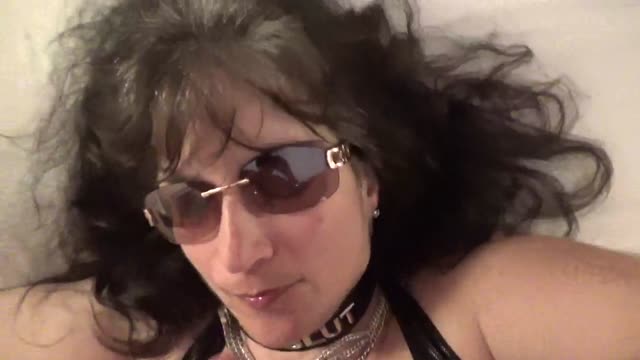 Hot Mature Takes A Facial