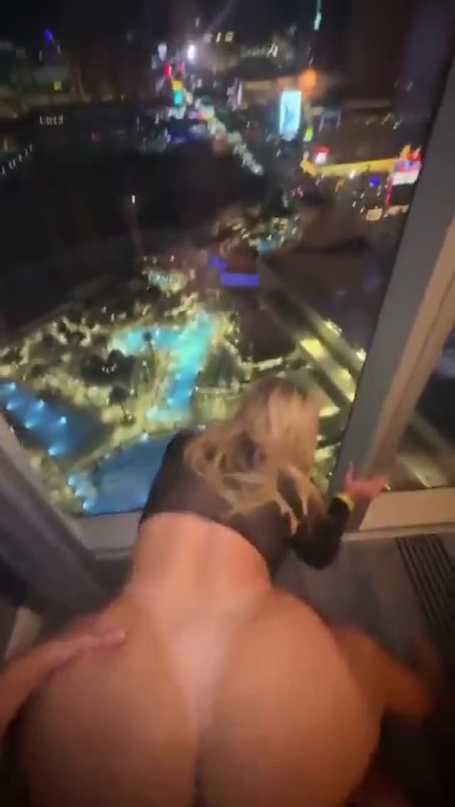 Big ass bbl blonde doggystyle by bbc amateur snowbunny Pawg · 97epI9uY