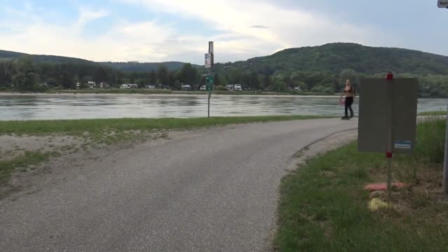 German rollerblader fucked in the ass by the river