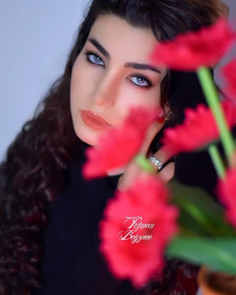 زهرا مدل سکسی ایرانی