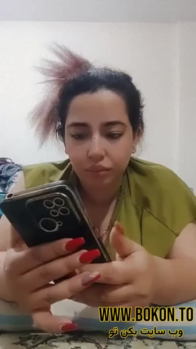 لایو نکته دار و سکسی هستی شاخ اینستا.mp4