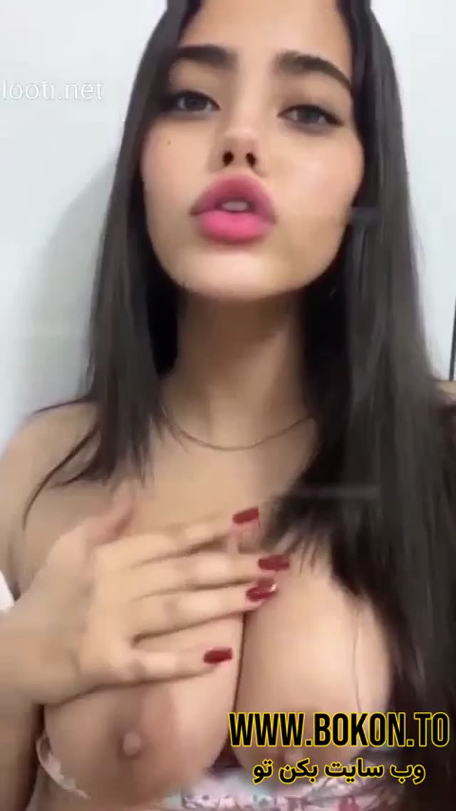 بدن‌نمایی هستی حشری همراه با حرف های حشری کننده با چهره.mp4