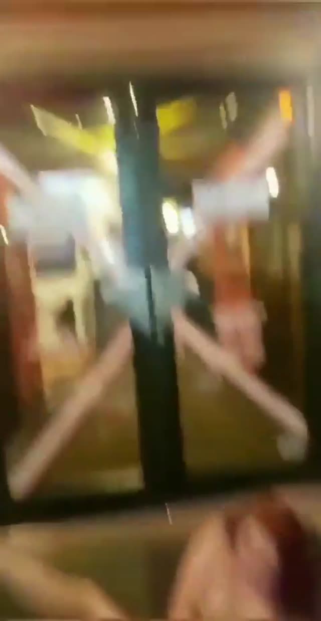 کص زن حشری اینطوری نبضش میزنه [Fucking orgasm]