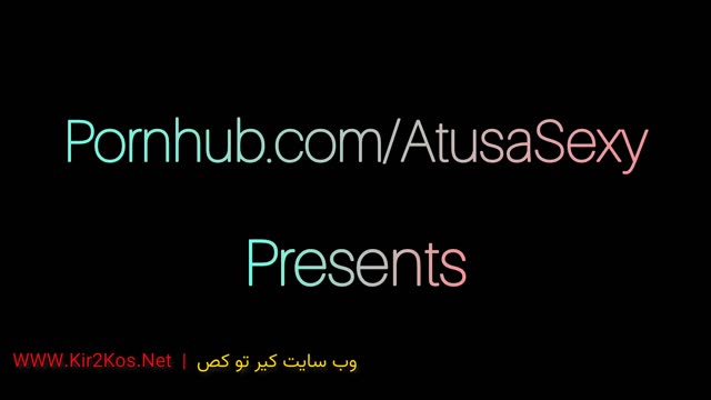 Naughty Anal Sex is his Christmas Present بالاخره بــ.اکرگی کونم رو گرفت و بهش گفتم درد داره ولی وای که عجب کـون کـن خـوبی هستی