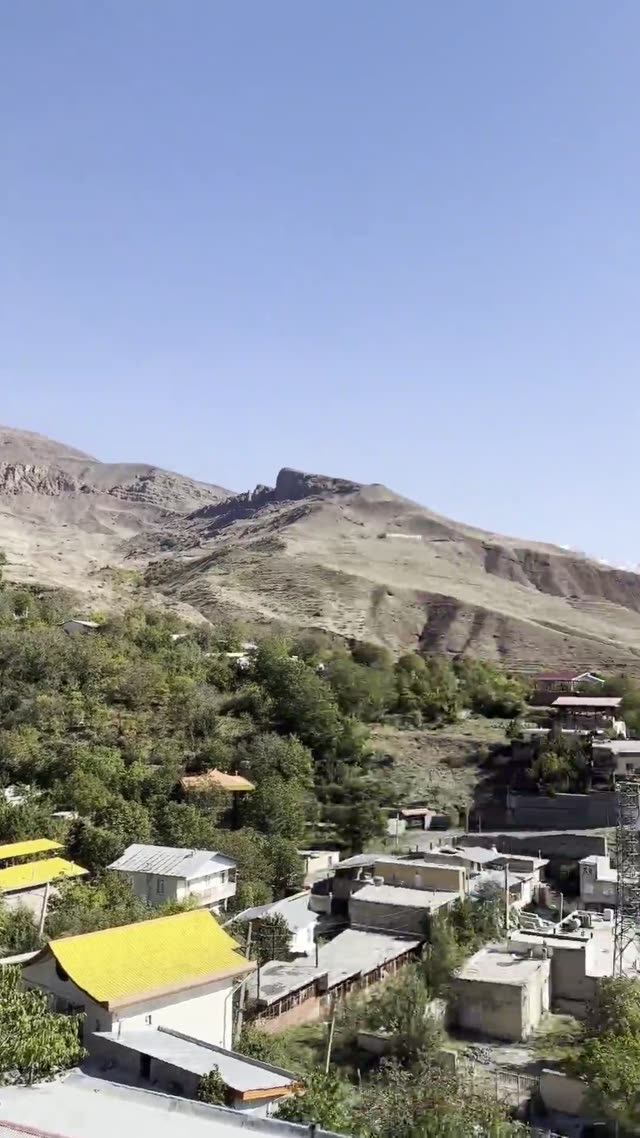سکس با دختر حشری کنار پنجره