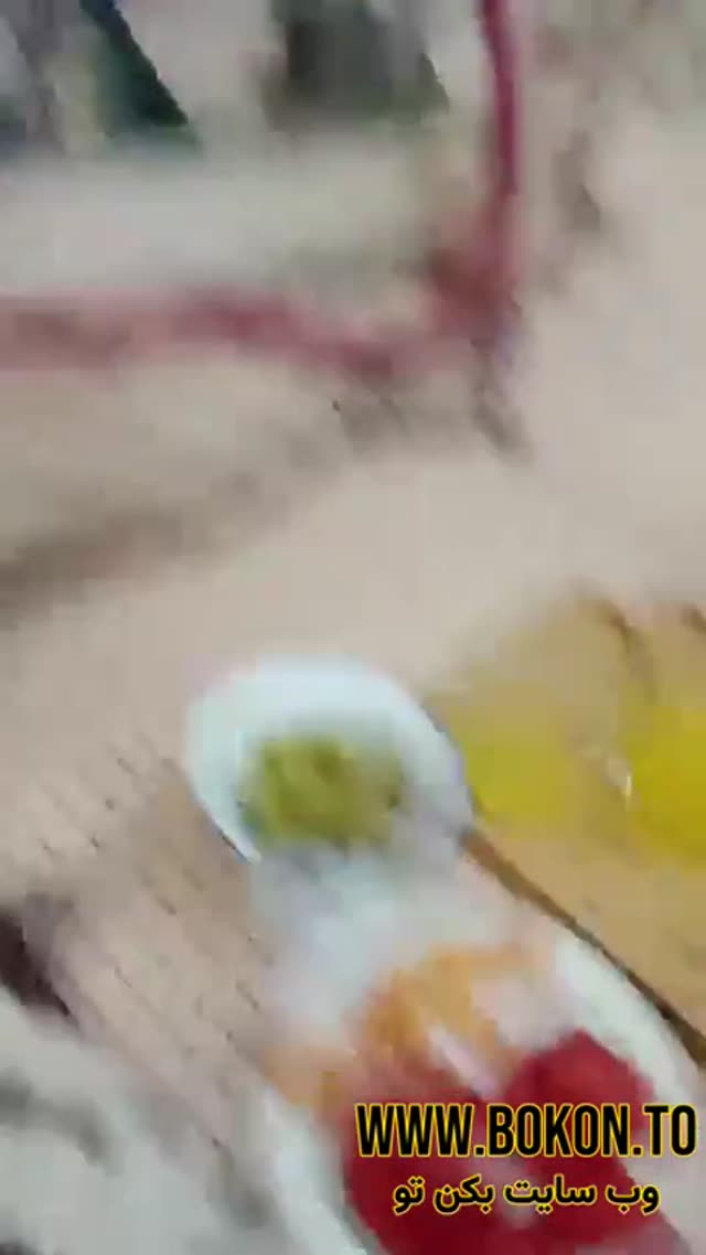 لایو سکسی از کصو کون زنش رو نمایی میکنه.mp4