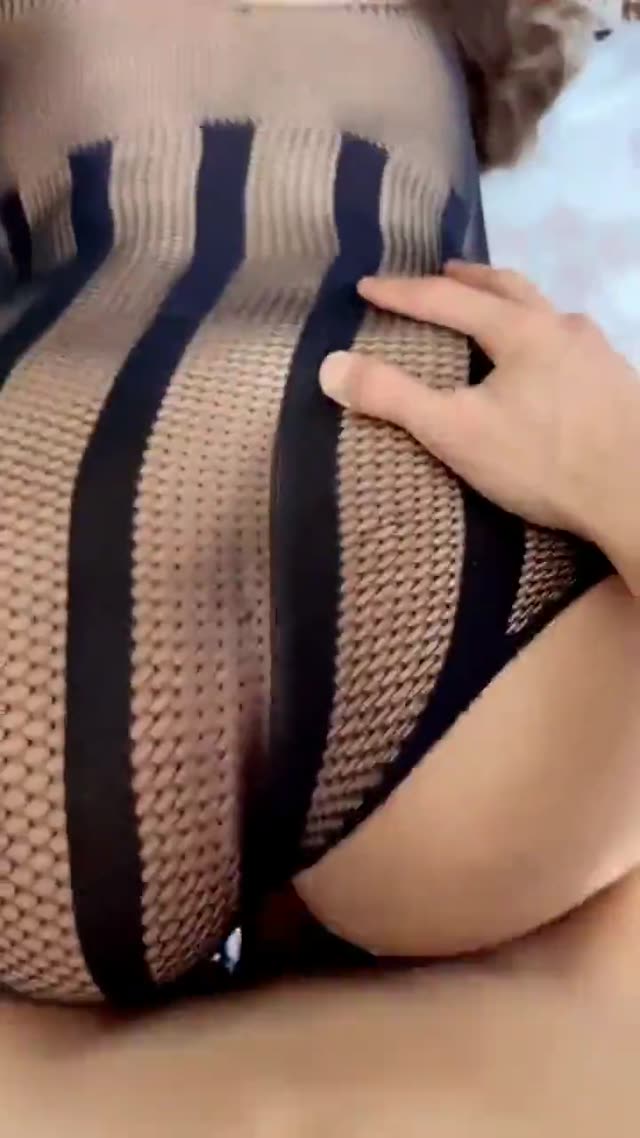 سکس داگی با زن کون گنده