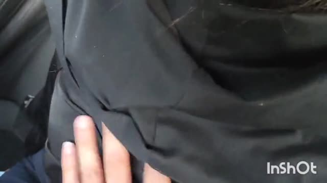 دختره رو میبره عقب ۲۰۶ سینه هاشو میماله دختره اول واسش ساک میزنه بعدش میشینه روش ابشو میاره