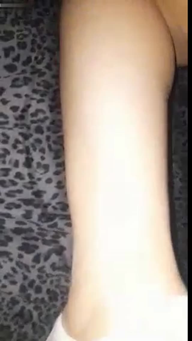 گاییدن میلف هورنی رو تخت
