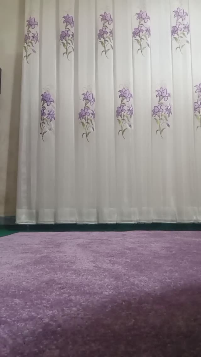 بدن نمایی میس مونا
