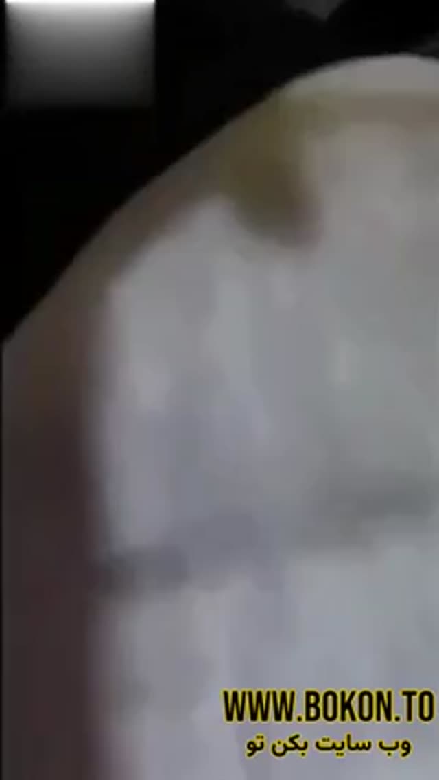 تو ماشین براش جغ میزنه و ساک میزنه.mp4