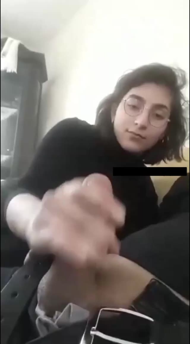 ساک زدن تینیجر عینکی ترک