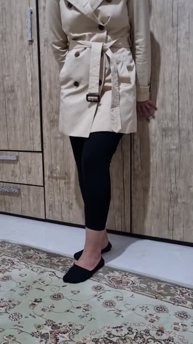 درآوردن مانتو و خودارضایی خانم ایرانی
