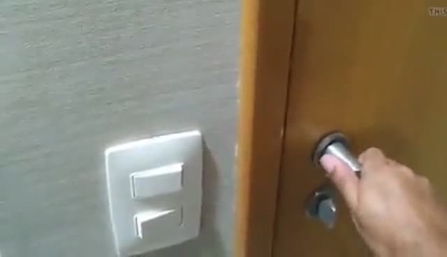 [فیلم]دید زدن یواشکی😍