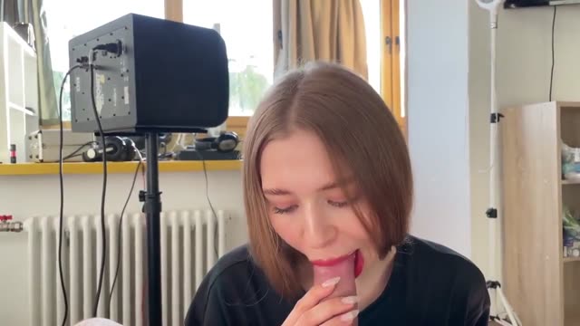 Sensual blowjob with braces and red lipstick