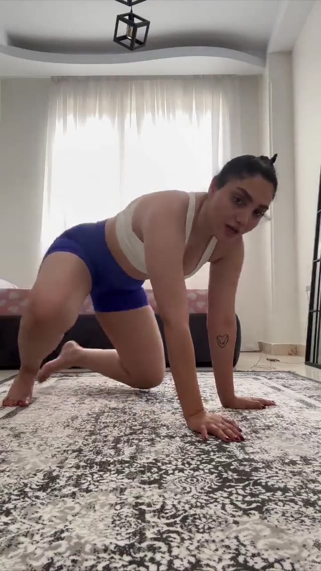 آموزش حرکات ورزشی از دختر سکسی پارت سی و ششم