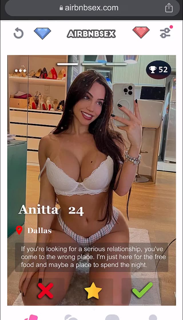 Beautiful Latina Amateur Blowjob