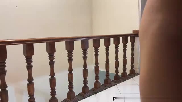 سکس سرپایی دختر ایرانی تو راهرو