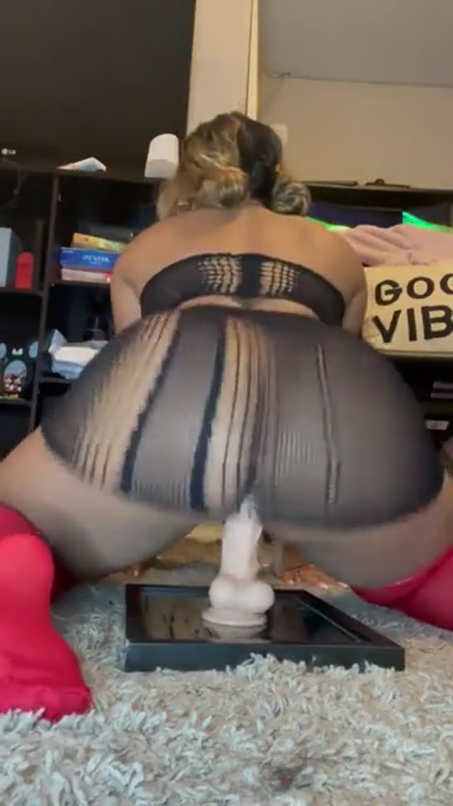 Thick latina booty riding dildo