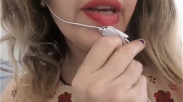 نمایش کوس و کون تو دستشویی
