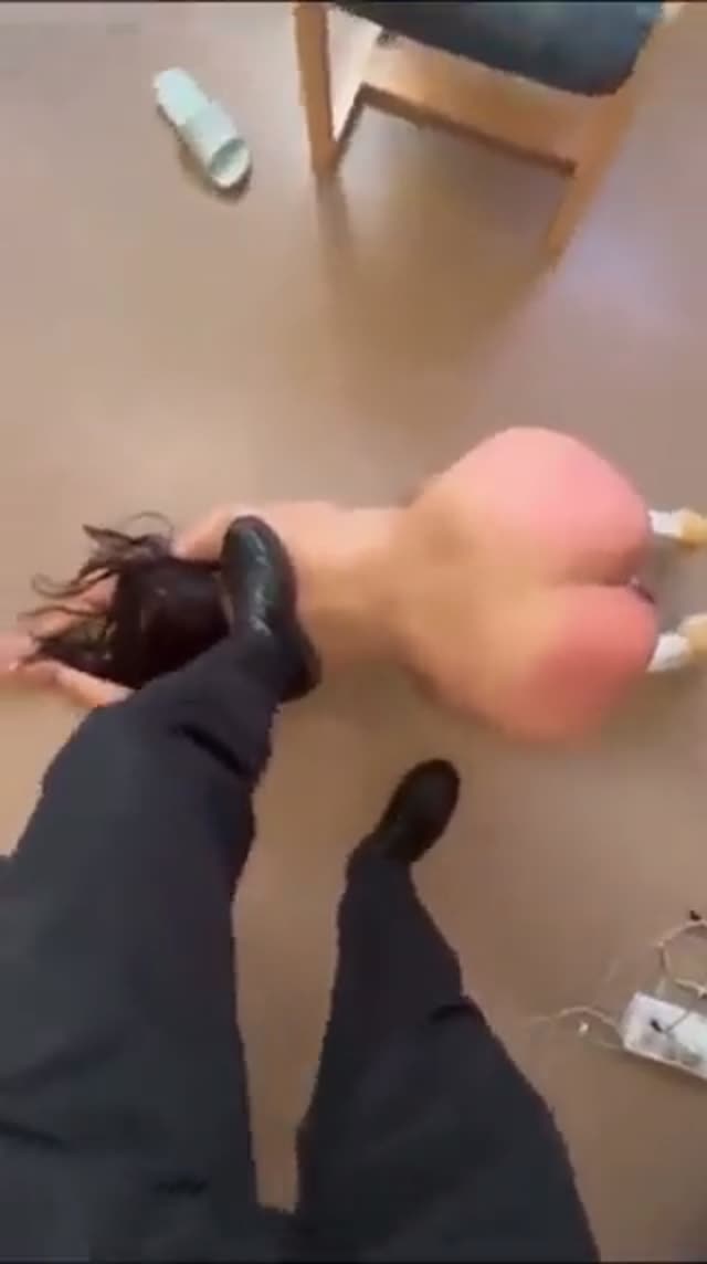 سلام بعد از مدت ها...یک سری فیلم های انتخابیbdsm✅🐮