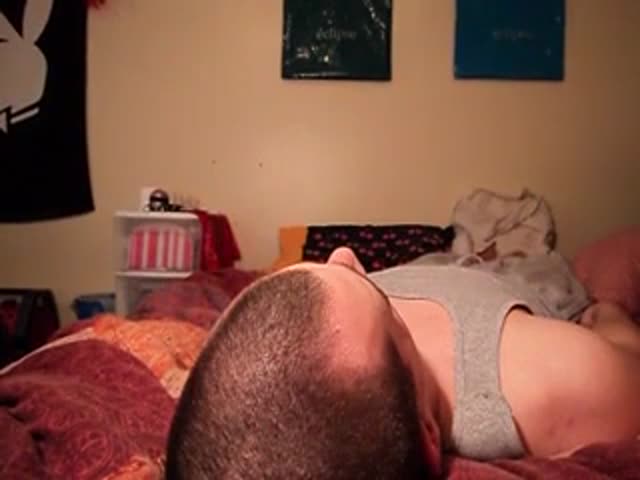 Pawg girlfriend likes facesitting