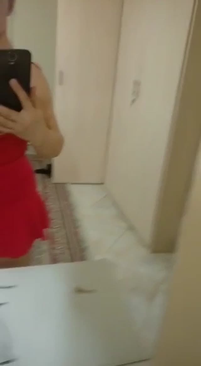 لخت شدن میلف خوشگل ایرانی