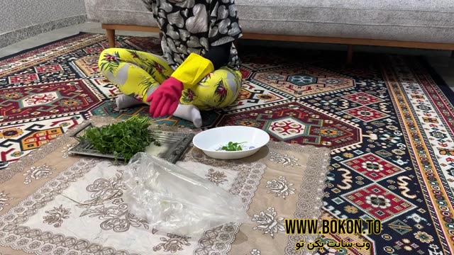 سکس داستانی با خانوم سکسی و خوش هیکل با کیر کلفتش تو چند تا پوزیشن تا خایه تو کص.mp4