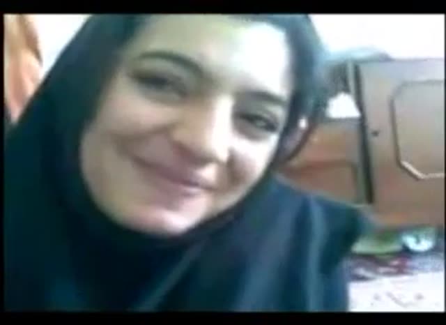فیلم ایرانی قدیمی لخت شدن دختر دانشجو محجبه