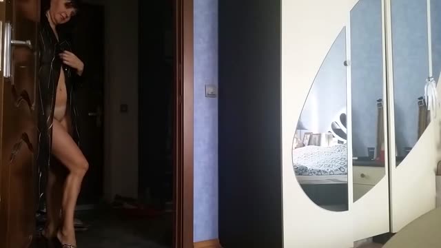 Horny cougar mouth fucked