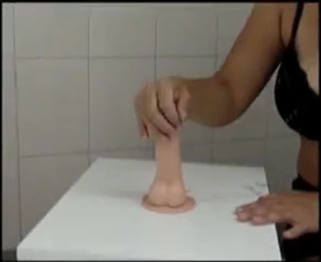 Mature woman has hot session with her dildo
